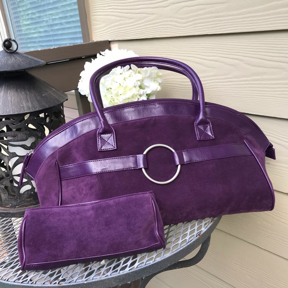 Estee Lauder Handbags - ESTEE LAUDER weekend bag